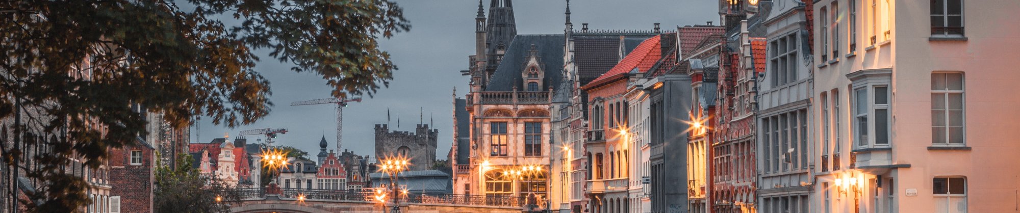 azamat-esmurziyev-2yobmqT4vmA-unsplash